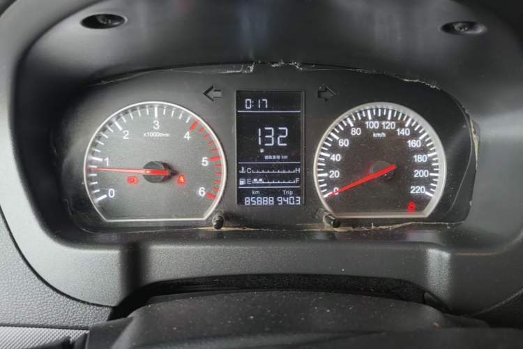 Used Foton Tunland 2016 2.8T E5 Diesel Two-Wheel Drive Elite Edition ISF2.8 Instrument Cluster