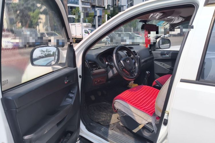 Used Foton Tunland 2016 2.8T E5 Two-Wheel-Drive Comfort Version Long Wheelbase 4J28TC2 Driver Seat