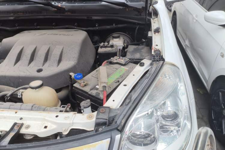 Used Foton Tunland  Engine Bay Left