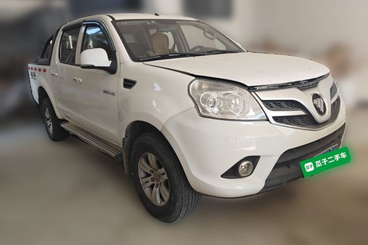 Used Foton Tunland 2016 2.8T E3 Diesel 4x4 Comfort Edition 4J28TC2 Front Right 45 Deg
