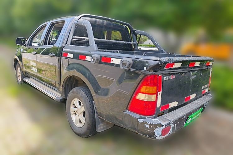 Used Foton Tunland 2017 2.8T E-Series Diesel Two-Wheel Drive Comfort Version with Low Cargo Bed China V Emission Standard Rear Left 45 Deg
