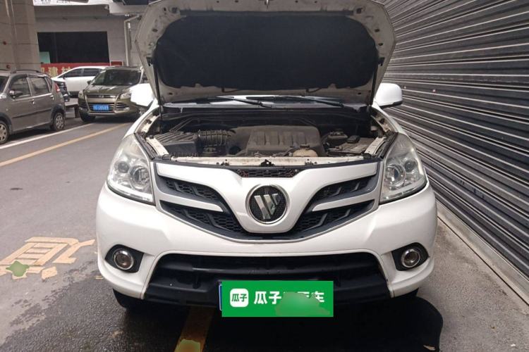 Used Foton Tunland 2017 2.4L E3 Gasoline 4x4 Elite Edition 4G69S4M Engine Bay