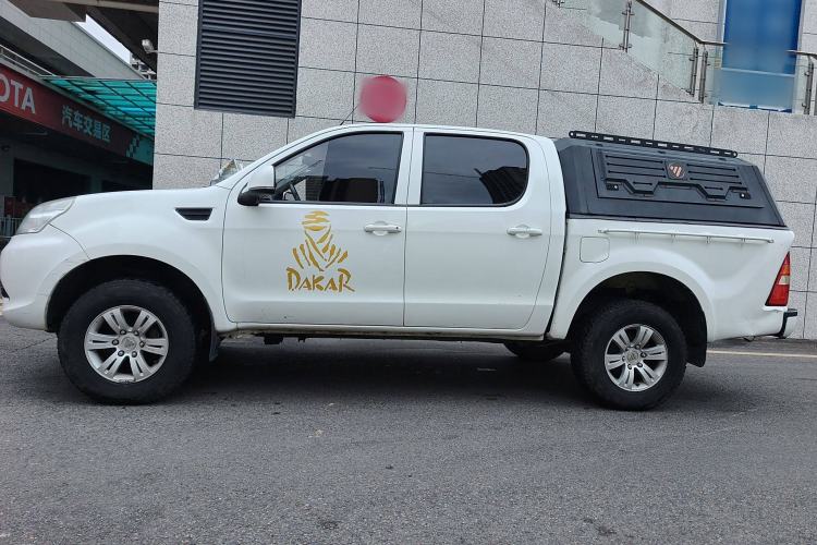 Used Foton Tunland 2017 2.4L E3 Gasoline 4x4 Elite Edition 4G69S4M Exterior 5