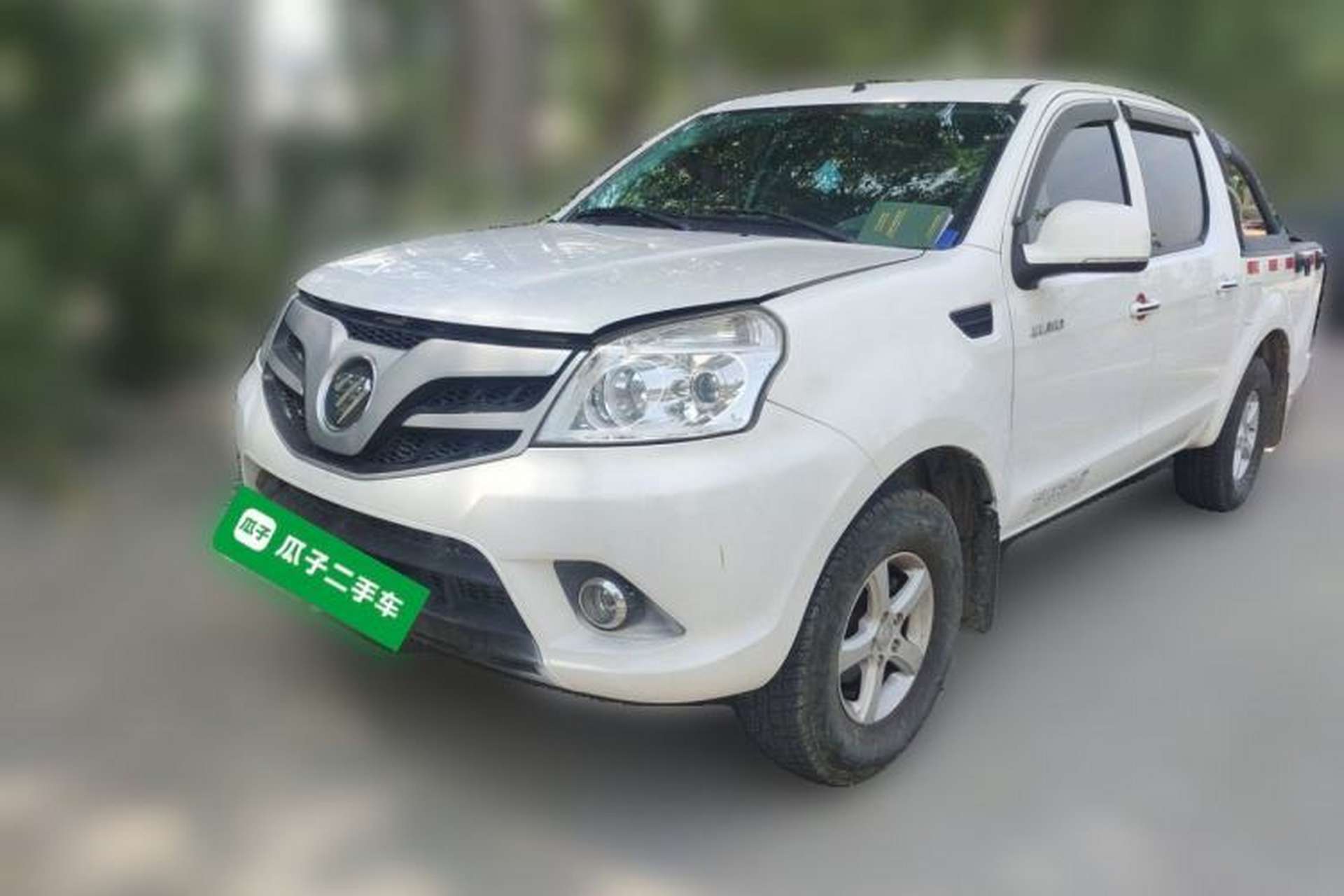 Used Foton Tunland 2017 2.4L E3 Gasoline Two-Wheel Drive Comfort Edition 4G69S4M Front Left 45 Deg