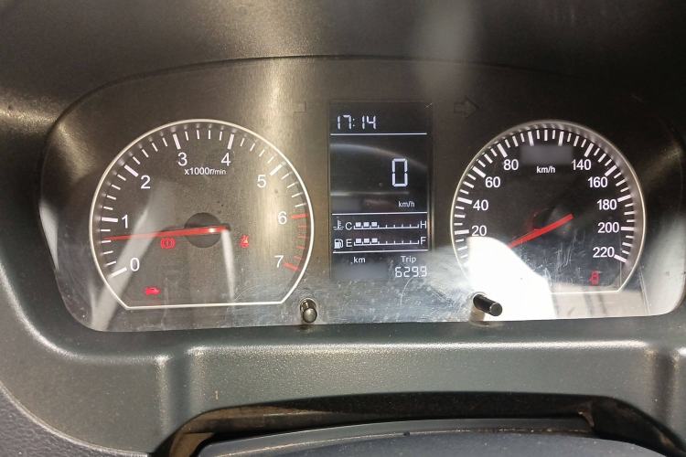 Used Foton Tunland 2017 2.4L E3 Gasoline 4x4 Elite Edition 4G69S4M Instrument Cluster