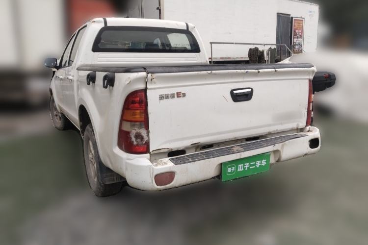 Used Foton Tunland 2017 2.4L E3 Gasoline Two-Wheel Drive Comfort Edition 4G69S4M Rear Left 45 Deg