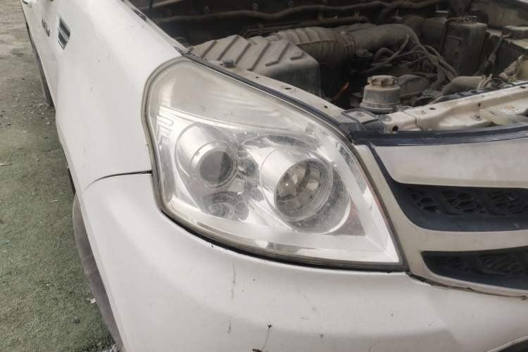 Used Foton Tunland 2017 2.4L E3 Gasoline Two-Wheel Drive Comfort Edition 4G69S4M Right Front Headlight