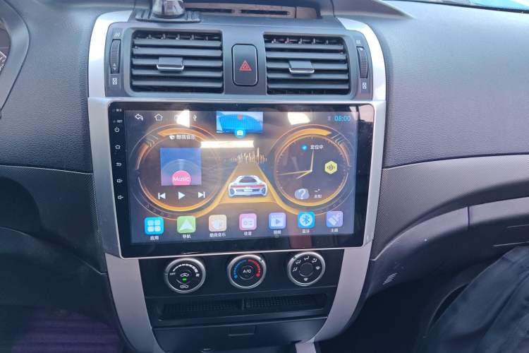 Used Foton Tunland 2018 2.4L E5 Two-Wheel Drive Comfort Version 4G69S4M Audio And AC Panel