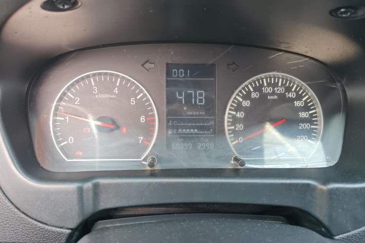 Used Foton Tunland 2018 2.4L E5 Two-Wheel Drive Comfort Version 4G69S4M Instrument Cluster