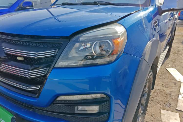 Used Foton Tunland 2018 2.4L E5 Two-Wheel Drive Comfort Version 4G69S4M Left Front Headlight