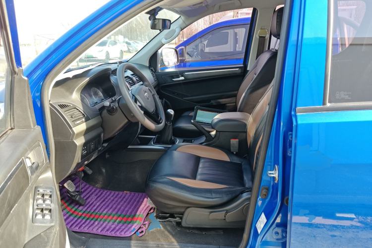 Used Foton Tunland 2018 2.4L E5 Two-Wheel Drive Comfort Version 4G69S4M Left Front Seat