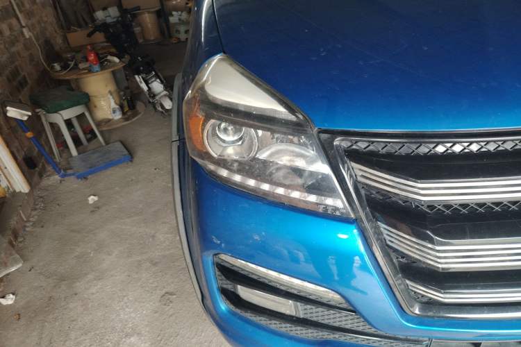 Used Foton Tunland 2018 2.4L E5 Two-Wheel Drive Elite Version Long Wheelbase 4G69S4M Right Front Headlight