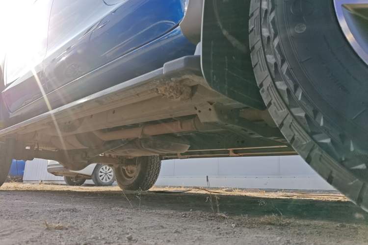Used Foton Tunland 2018 2.4L E5 Two-Wheel Drive Comfort Version 4G69S4M Right Side Sill