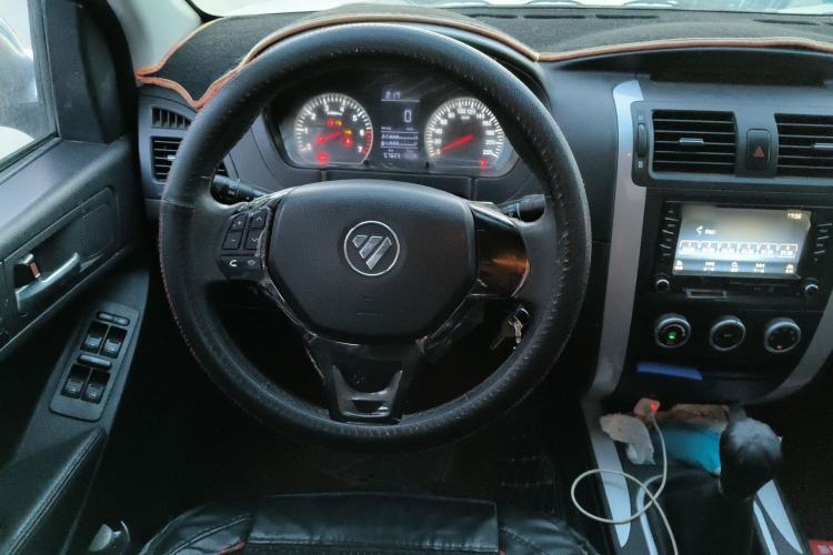 Used Foton Tunland 2018 2.4L E5 Two-Wheel Drive Elite Version 4G69S4M Steering Wheel