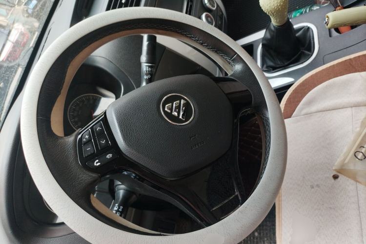 Used Foton Tunland 2018 2.4L E5 Four-Wheel Drive Elite Version 4G69S4M Steering Wheel