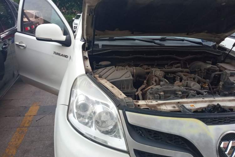 Used Foton Tunland 2018 2.8T E3 Diesel 2WD Comfort Version China V Standard 4J28TC4 Engine Bay Right