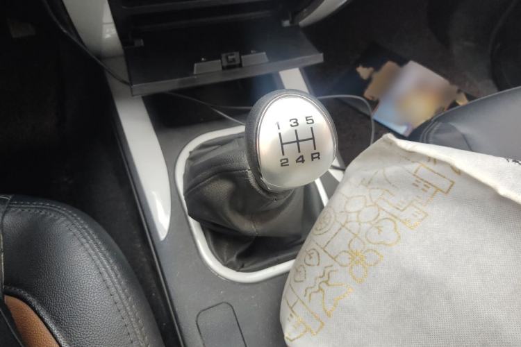 Used Foton Tunland 2018 2.4L E5 Two-Wheel Drive Elite Version 4G69S4M Gear Lever