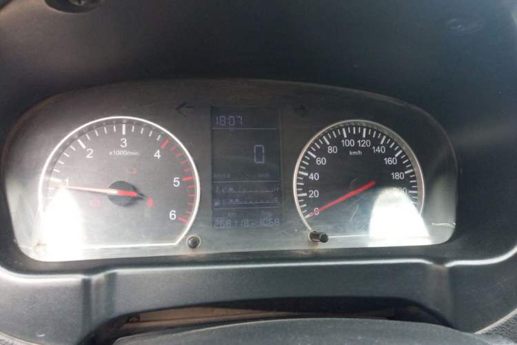 Used Foton Tunland 2018 2.8T E3 Diesel 2WD Comfort Version China V Standard 4J28TC4 Instrument Cluster