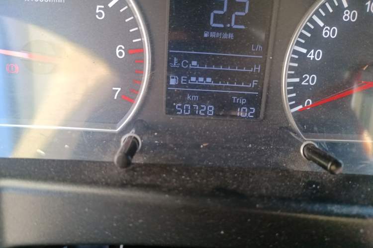 Used Foton Tunland 2018 2.4L E5 Two-Wheel Drive Comfort Version 4G69S4M Odometer Close Up