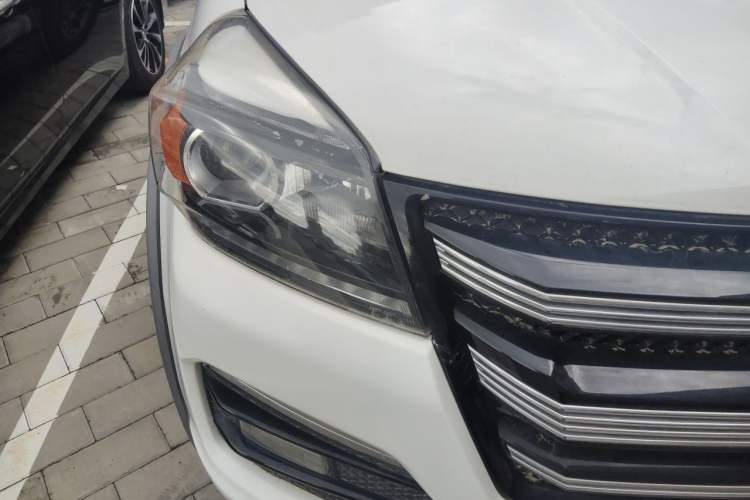 Used Foton Tunland 2018 2.4L E5 Two-Wheel Drive Elite Version 4G69S4M Right Front Headlight