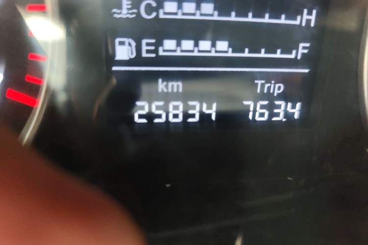 Used Foton Tunland  Odometer Close Up