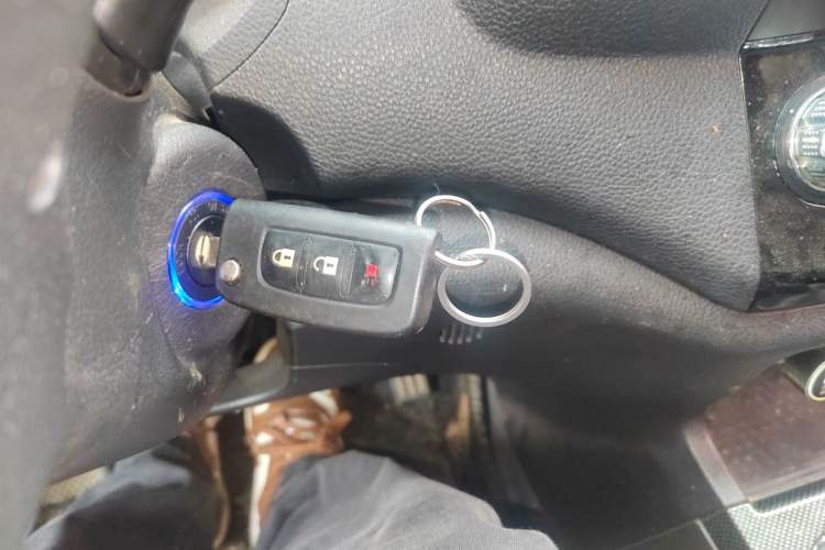 Used Foton Tunland 2019 2.0T E7 Manual Two-Wheel Drive Comfort Edition Mid-Range Long Bed 4F20TC2 Vehicle Key