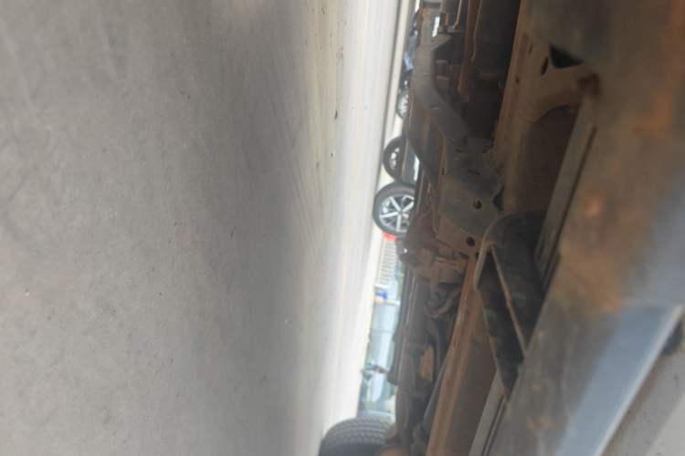 Used Foton Tunland 2019 2.0T E7 Manual 4x4 Comfort Edition Mid-Range Long Wheelbase 4F20TC2 Chassis Front Left