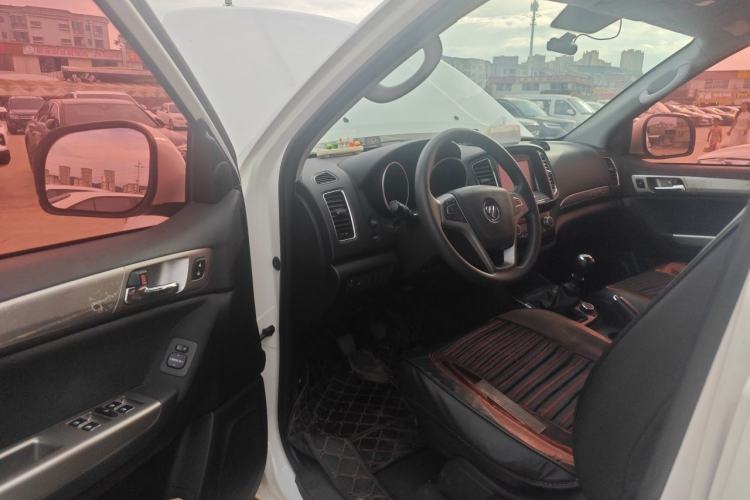 Used Foton Tunland 2019 2.0T E7 Manual 4x4 Comfort Edition Mid-Range Long Wheelbase 4F20TC2 Driver Seat