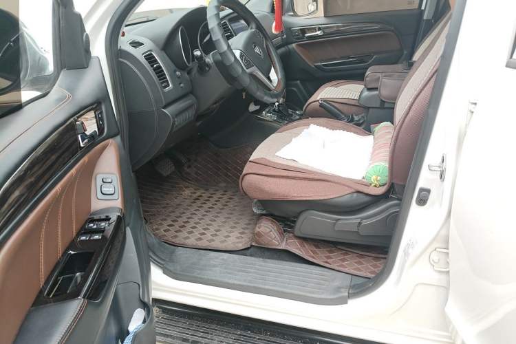 Used Foton Tunland 2019 2.0T E7 Automatic All-Wheel Drive Urban High-End Version 4G20TI3 Driver Seat