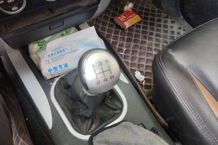 Used Foton Tunland 2019 2.8T E3 Thai-Version Tool Edition Long Bed 4J28TC4 Gear Lever