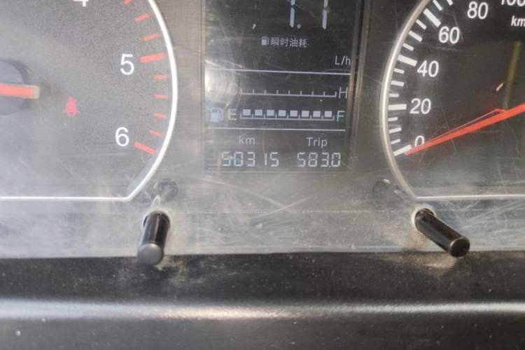 Used Foton Tunland 2019 2.8T E3 Thai-Version Tool Edition Long Bed 4J28TC4 Odometer Close Up