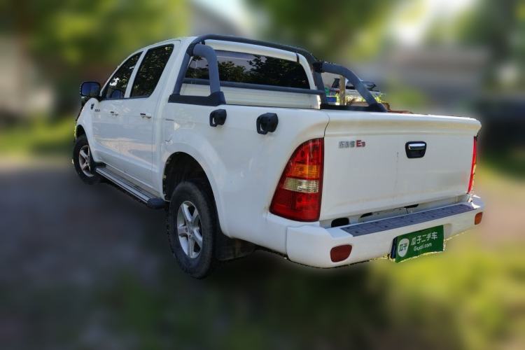 Used Foton Tunland 2019 2.4L E3 Thai-Version Tool Edition Standard Box 4G69S4M Rear Left 45 Deg