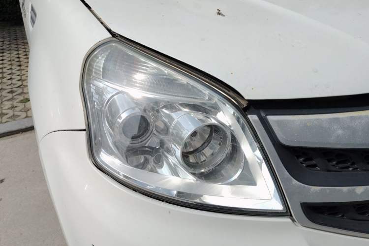 Used Foton Tunland 2019 2.8T E3 Thai-Version Tool Edition Long Bed 4J28TC4 Right Front Headlight