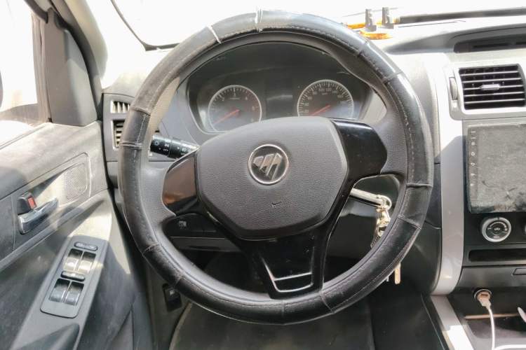 Used Foton Tunland 2019 2.8T E3 Thai-Version Tool Edition Long Bed 4J28TC4 Steering Wheel