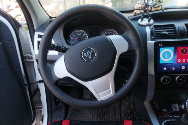 Used Foton Tunland 2019 2.4L E3 Thai-Version Tool Edition Standard Box 4G69S4M Steering Wheel