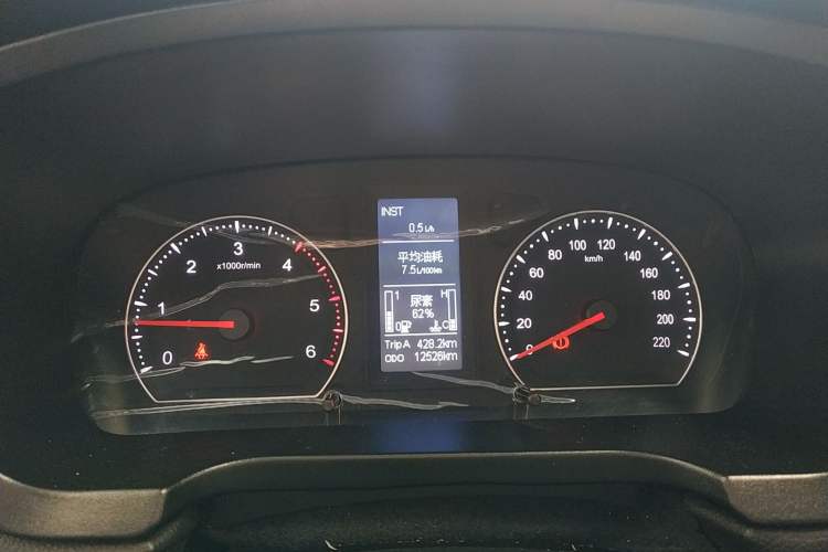 Used Foton Tunland 2020 2.0T Tigon 5 Diesel Two-Wheel-Drive Elite Version High Ground Clearance Standard Wheelbase 4F20TC Instrument Cluster