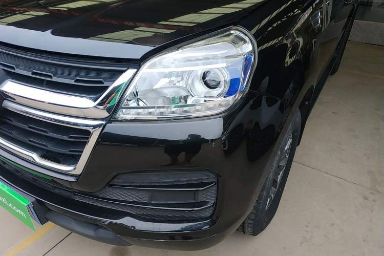 Used Foton Tunland 2020 2.0T Tigon 5 Diesel Two-Wheel-Drive Elite Version High Ground Clearance Standard Wheelbase 4F20TC Left Front Headlight