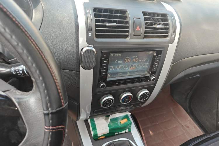 Used Foton Tunland  Audio And AC Panel