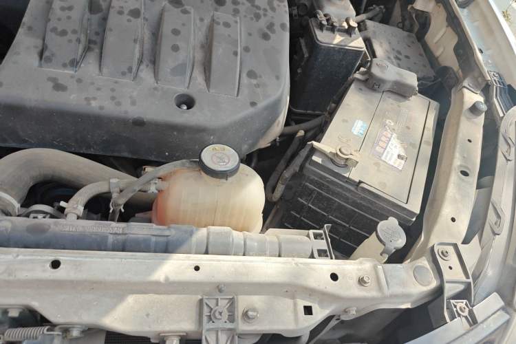 Used Foton Tunland  Engine Bay Left