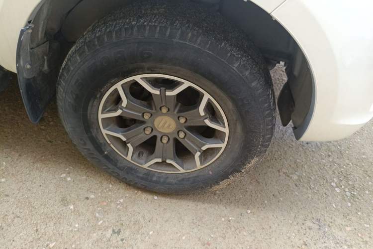 Used Foton Tunland 2020 2.0T Tougou 5 Diesel Two-Wheel Drive Elite Version High Ground Clearance Long Wheelbase – 4F20TC Right Front Wheel Hub