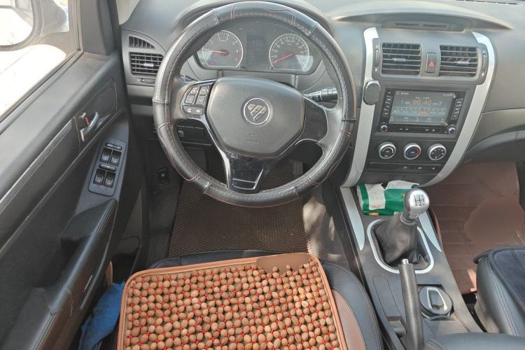 Used Foton Tunland  Steering Wheel