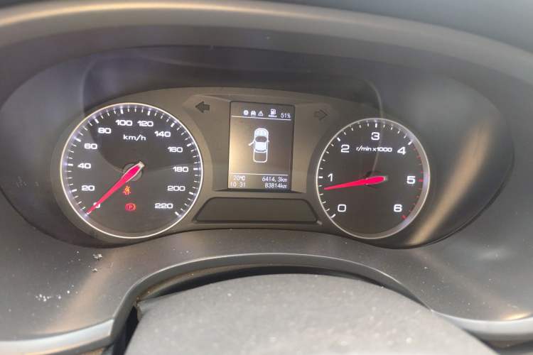 Used Foton Tunland Yutu 2020 2.0T Yutu 8 Diesel Two-Wheel Drive Luxury Long-Wheelbase 4F20TC Odometer Close Up