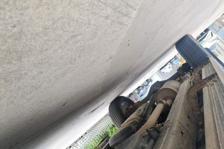 Used Foton Tunland Yutu 2020 2.0T Yutu 9 Diesel Two-Wheel-Drive Elite Model Long Wheelbase 4F20TC Chassis Front Right