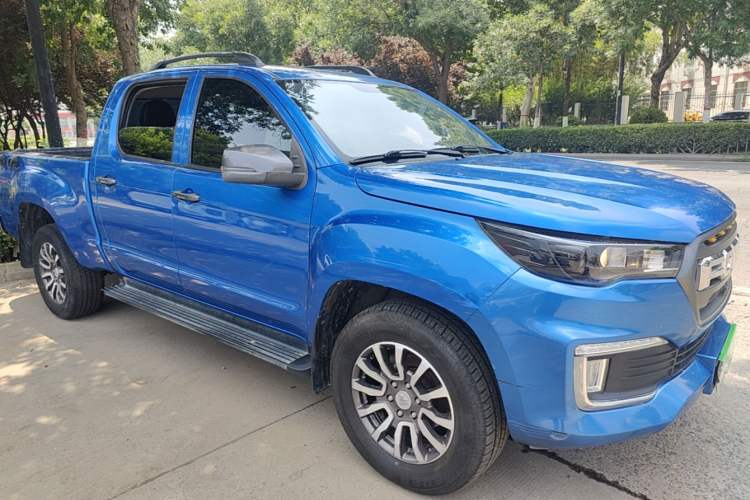 Used Foton Tunland Yutu 2020 2.0T Yutu 9 Diesel Two-Wheel Drive Luxury Long-Wheelbase 4F20TC Front Right 45 Deg