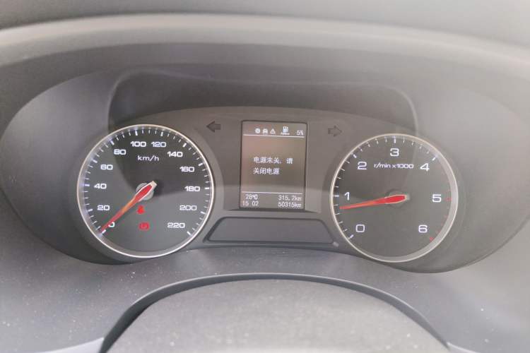 Used Foton Tunland Yutu 2020 2.0T Yutu 8 Diesel Two-Wheel Drive Elite Version Long Wheelbase 4F20TC Instrument Cluster