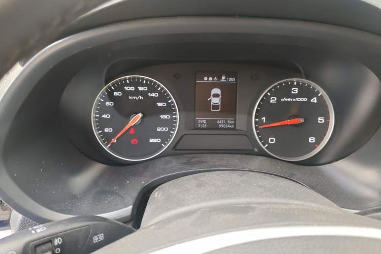 Used Foton Tunland Yutu 2020 2.0T Yutu 9 Diesel Two-Wheel-Drive Elite Model Long Wheelbase 4F20TC Instrument Cluster