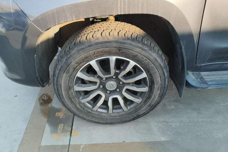 Used Foton Tunland Yutu 2020 2.0T Yutu 9 Diesel Two-Wheel Drive Enjoyment Edition Long Wheelbase 4F20TC Left Front Wheel Hub
