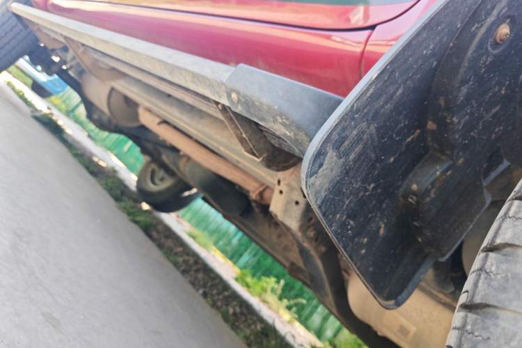 Used Foton Tunland Yutu 2020 2.0T Yutu 8 Gasoline Two-Wheel Drive Elite Version Standard Wheelbase 4G20TI5 Chassis Front Right
