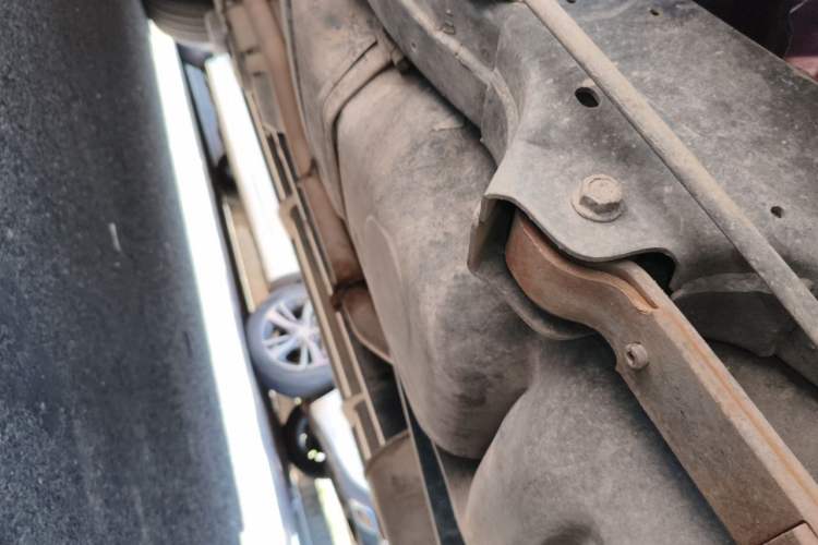 Used Foton Tunland Yutu 2020 2.0T Yutu 9 Diesel 4x4 Elite Long Wheelbase 4F20TC Chassis Rear Left