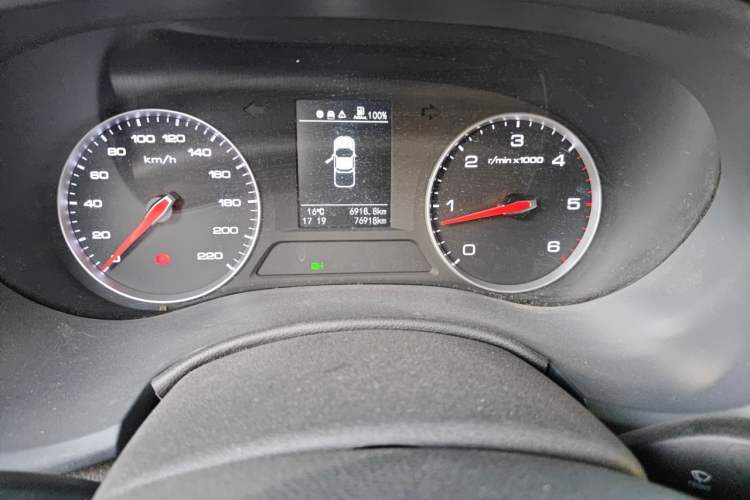 Used Foton Tunland Yutu 2020 2.0T Yutu 9 Diesel 4x4 Enjoyment Edition Long Wheelbase 4F20TC Instrument Cluster